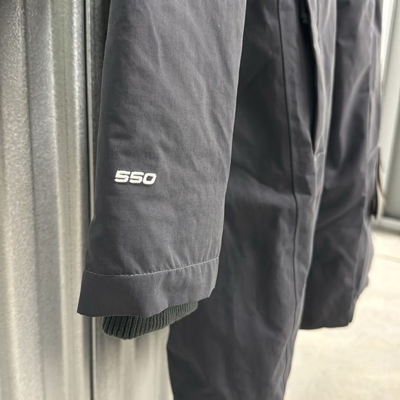 North face - Picture 9 of 16